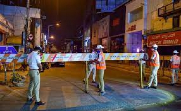 कर्नाटक सरकार ने मंगलवार से 10 दिनों के लिए नाइट कर्फ्यू का किया ऐलान