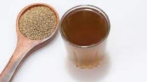 इम्युनिटी बढ़ाने के लिए रोजाना पिएं अजवाइन का काढ़ा, सर्दी-जुकाम का खतरा भी होगा कम