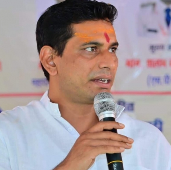 भेंट मुलाकात में विधायक ने की घोषणाएं ले रही मूर्त रूप श्री राम जानकी मंदिर का जीर्णोंद्धार भी किया जाएगा