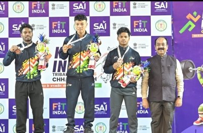 केआईटीजी 2026: कर्नाटक के मणिकांता की गोल्डन हैट्रिक, छत्तीसगढ़ की अनुष्का ने बढ़ाया मान &mdash; चोट के बावजूद वेटलिफ्टिंग में भी चमके सितारे