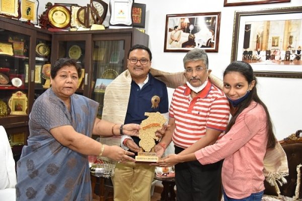 राज्यपाल से श्री डाकलिया ने की भेंट...