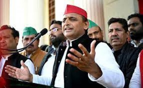 साइकिल का अपमान, पूरे देश का अपमान', PM मोदी पर अखिलेश यादव का पलटवार
