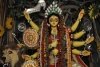 नवरात्रि के 9 दिन पहनें इन रंगों के कपड़े, मिलेगा मां का आशीर्वाद