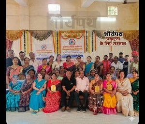 मजदूर दिवस पर श्रुति फाउंडेशन का आत्मीय प्रयास: देश के शिल्पकारों का हुआ भव्य सम्मान