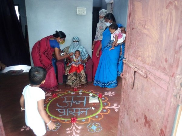 गोदभराई व अन्नप्राशन कार्यक्रम में दी सही पोषण की जानकारी