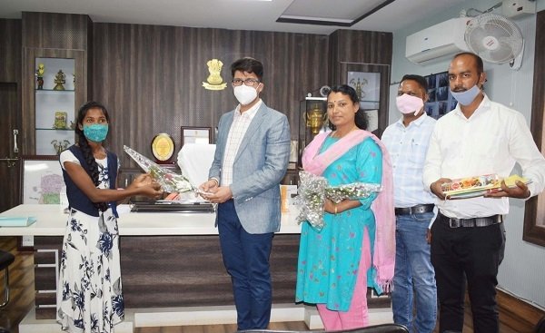 रायपुर : दंतेवाड़ा के आदिवासी बच्चे बनेंगे डॉक्टर