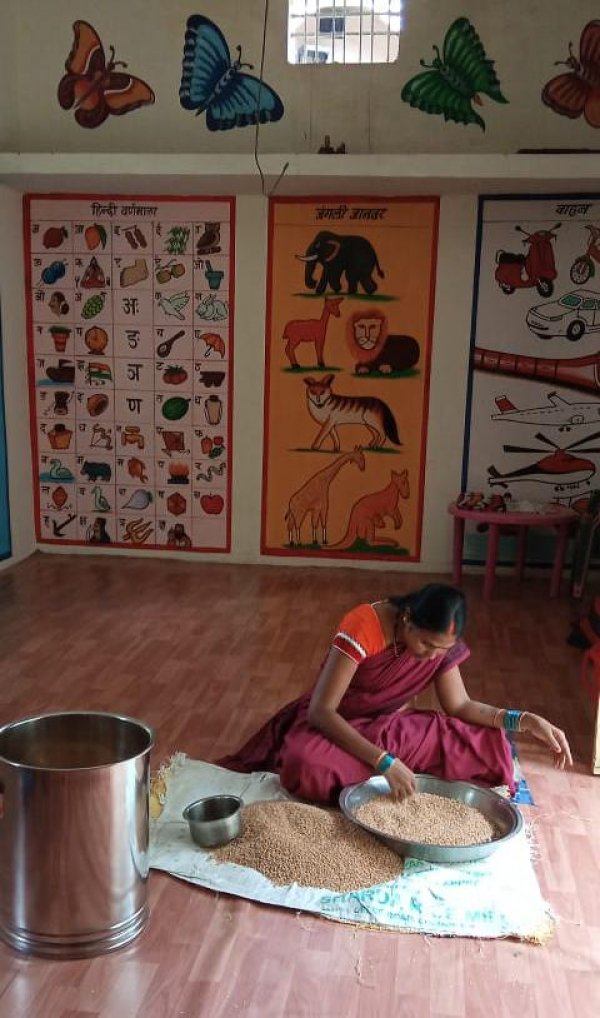 नौनिहालों और गर्भवती महिलाओं को मिलेगा गरमा गरम भोजन