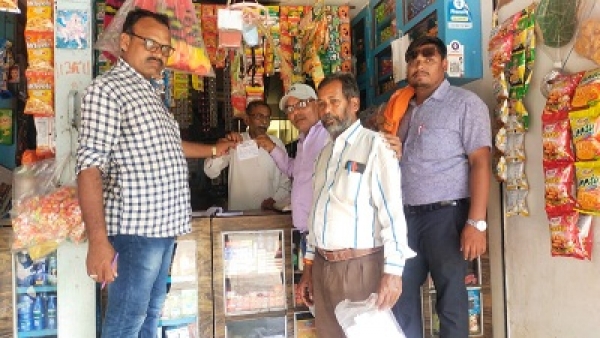 प्रतिबंधित प्लास्टिक :  0 7 दुकानदारों पर 3 हजार 3 सौ रूपये जुर्माना एवं 2 किलो सिंगल यूज प्लास्टिक की जप्ती