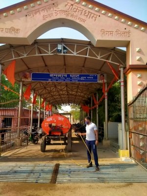 भिलाई के मुक्तिधाम को प्रतिदिन किया जा रहा है सेनीटाइज