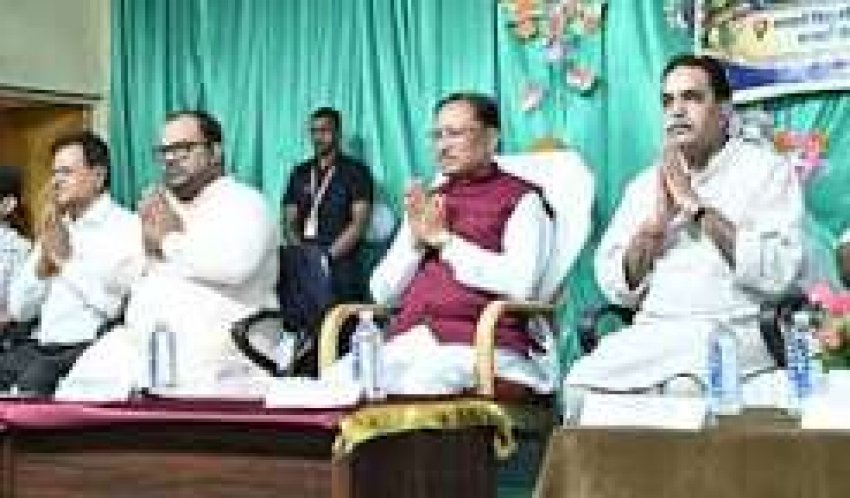 ‘वंदे मातरम्’ मां भारती की वंदना और राष्ट्रीय चेतना का स्वर : मुख्यमंत्री विष्णुदेव साय