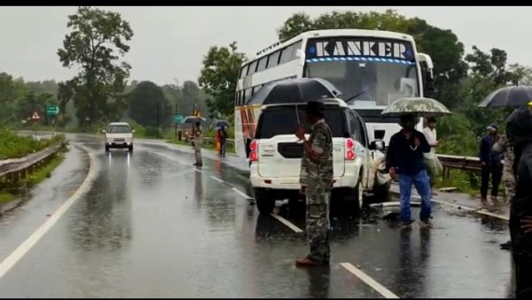 बडी खबर:नेशनल हाइवे 30 पे हुआ बड़ा हादसा