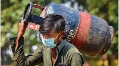 व्यावसायिक एलपीजी आवंटन में वृद्धि, अब कुल 50% तक उपलब्धता