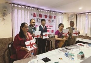 आई टी एम यूनिवर्सिटी करा रही है इंटरनेशनल लेबल के जॉब वाली कोर्स, साथ में सिखाती है विदेशी भाषा भी
