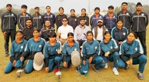 33वीं जूनियर राष्ट्रीय फेंसिंग चैंपियनशिप के लिए छत्तीसगढ़ की बालक&ndash;बालिका टीम कटक रवाना