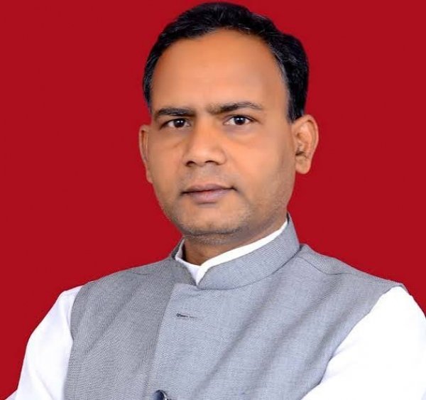 अवैध रेत की काली कमाई पर्यावरण और कानून व्यवस्था के लिए गंभीर संकट बन चुकी है - कांग्रेस