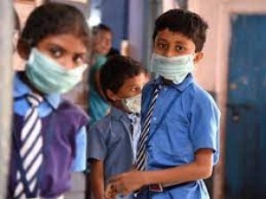 बच्चों पर कोरोना भारी:5 से 11 साल के बच्चों में एडल्ट्स के मुकाबले कोरोना होने की आशंका