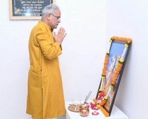 मुख्यमंत्री ने वीरांगना रानी लक्ष्मीबाई के बलिदान को किया नमन