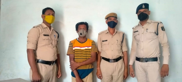 पुत्र ने की पिता की निर्मम हत्या, 24 घंटे के भीतर चढ़ा पुलिस के हत्थे , जमीन मामले में वाद विवाद दौरान डंडा से की प्राण घातक हमला