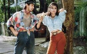 'रंगीला गर्ल'  की ताजा Photo इंटरनेट पर आग की तरह हुई वायरल, फैन्स बोले- कैसे माने ये मिली है