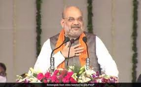 'पूरे प्रदेश में फैल गई है समाजवादी इत्र की दुर्गंध' : IT रेड के बाद अमित शाह के निशाने पर सपा