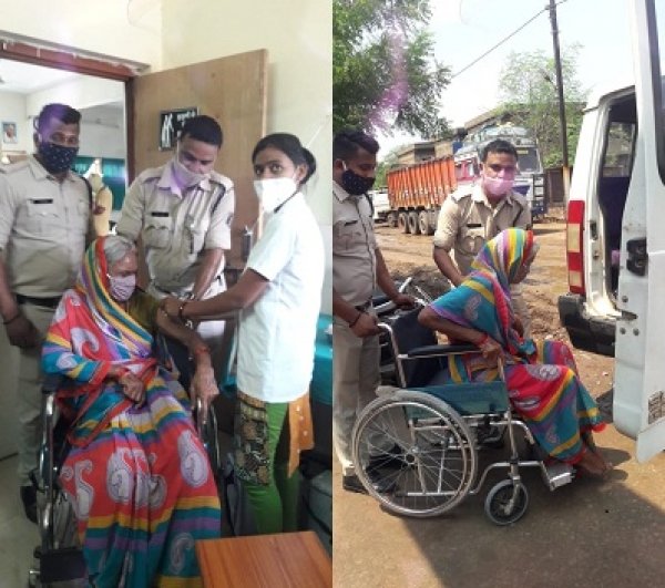 लॉक डाउन की जिम्मेदारी भी निभाई और जरूरतमंद बुजुर्गों को टीकाकरण केंद्र तक पहुंचाया भी
