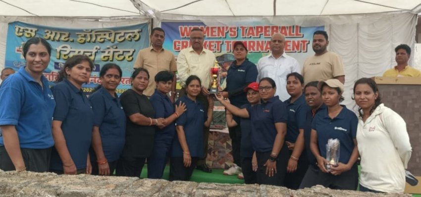 खेल के मैदान में नारी शक्ति का उद्घोष: एस.आर. हॉस्पिटल मैदान में हुआ भव्य महिला टेपबॉल क्रिकेट टूर्नामेंट