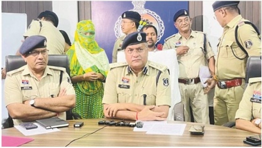 भिलाई में पकड़ाई बांग्लादेशी महिला, दो साल से पहचान छिपाकर रह रही पन्ना बीबी को पुलिस ने किया गिरफ्तार