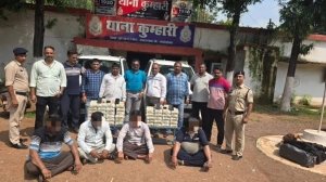 दुर्ग में पिकअप के गुप्त चेंबर से मिले ₹4 करोड़, दो गिरफ्तार