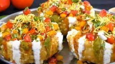 शाम के नाश्ते में बनाना हो कुछ चटपटा तो ट्राई करें स्ट्रीट स्टाइल कटोरी चाट, नोट करें ये टेस्टी Recipe