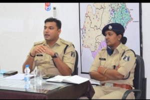 कवर्धा झंडा कांड : कवर्धा कांड पर सरकार सख्तः आरोपी सलमान और रेहान पर कसा शिकंजा, दोनों होंगे जिलाबदर