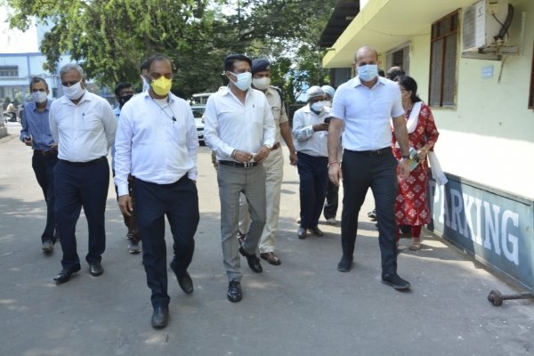 -बीएसपी प्रबंधन ने जताया आभार, जिला प्रशासन द्वारा 6 वैक्सीनेशन काउंटर आरंभ किये गए हैं बीएसपी के भीतर