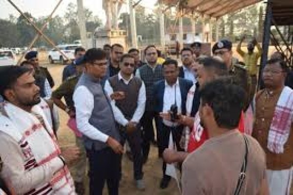 राष्ट्रपति&nbsp;श्रीमती द्रौपदी मुर्मू के प्रस्तावित अम्बिकापुर प्रवास&nbsp;की तैयारियों पर वित्तमंत्री ओ.पी.चौधरी ने ली संभागस्तरीय समीक्षा बैठक