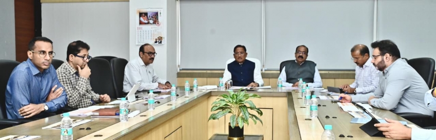 सड़क निर्माण में लापरवाही बर्दाश्त नहीं: दोषी ठेकेदार होंगे ब्लैकलिस्ट, अधिकारियों पर भी होगी कार्रवाई – मुख्यमंत्री विष्णु देव साय