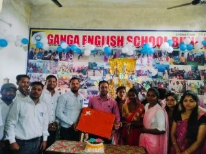 *गौरव ग्राम बुंदेली के हृदय में स्थित गंगा इंग्लिश स्कूल बुंदेली में शिक्षक दिवस बड़े ही हर्ष उल्लास के साथ मनाया गया*
