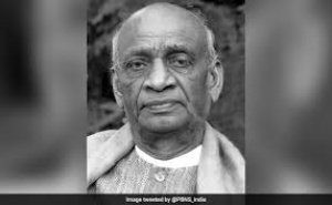 मुख्यमंत्री ने सरदार वल्लभ भाई पटेल की जयंती पर उन्हें किया नमन.