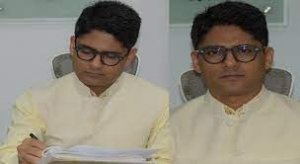 आयुक्त सह संचालक पंचायत  अविनाश चम्पावत पहुंचे चर्रा